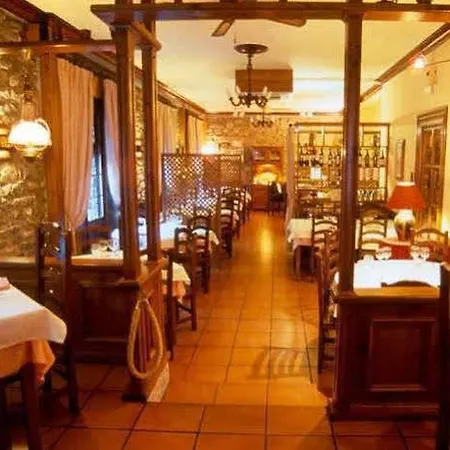 Pradas Hotel